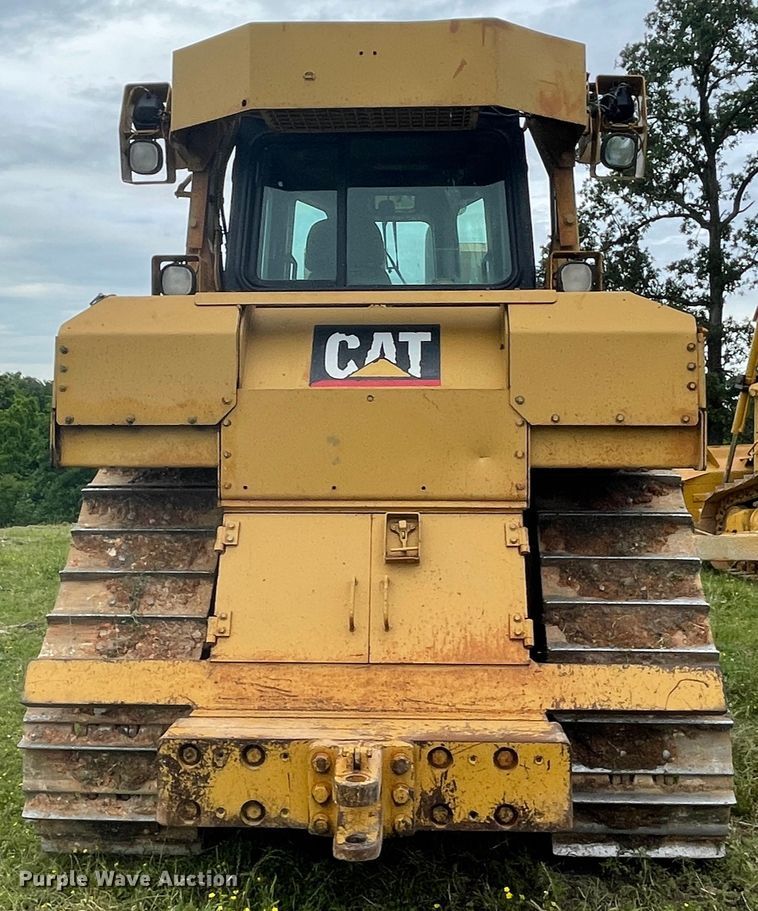 image for item HP9551 2006 Caterpillar D6R XL Series III  dozer