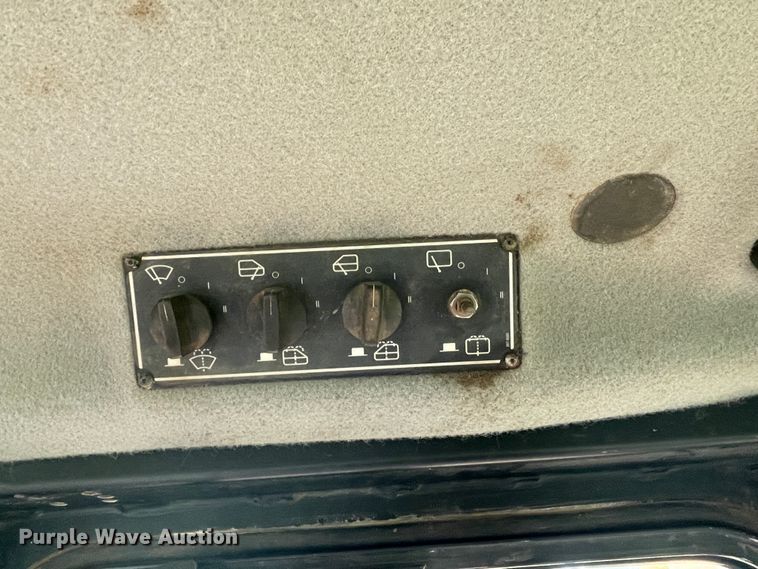 image for item HP9551 2006 Caterpillar D6R XL Series III  dozer