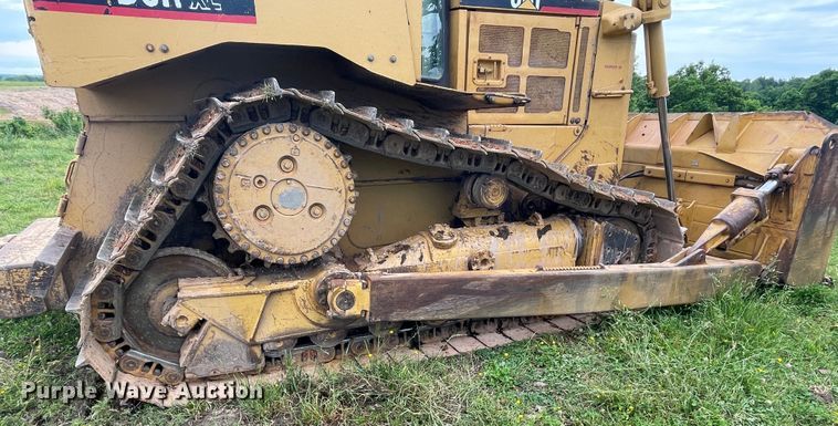 image for item HP9551 2006 Caterpillar D6R XL Series III  dozer