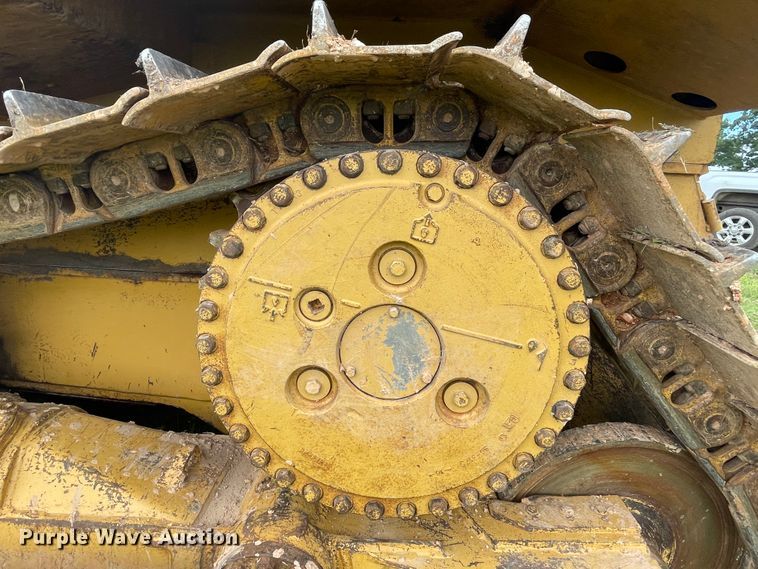 image for item HP9551 2006 Caterpillar D6R XL Series III  dozer