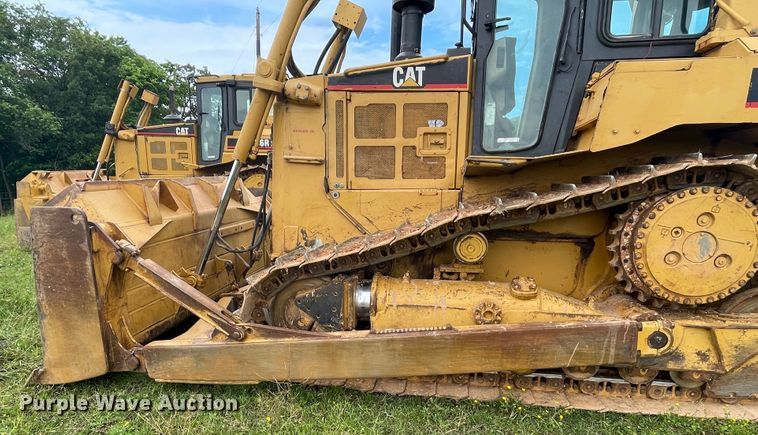 image for item HP9551 2006 Caterpillar D6R XL Series III  dozer