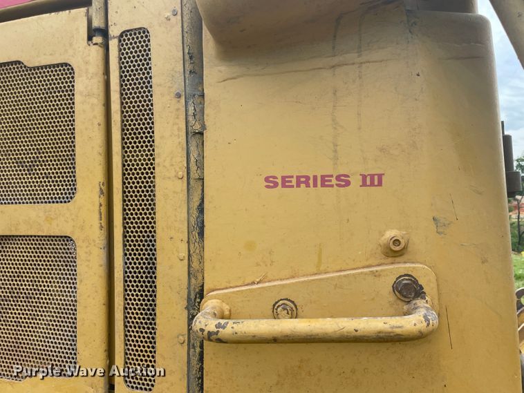 image for item HP9551 2006 Caterpillar D6R XL Series III  dozer