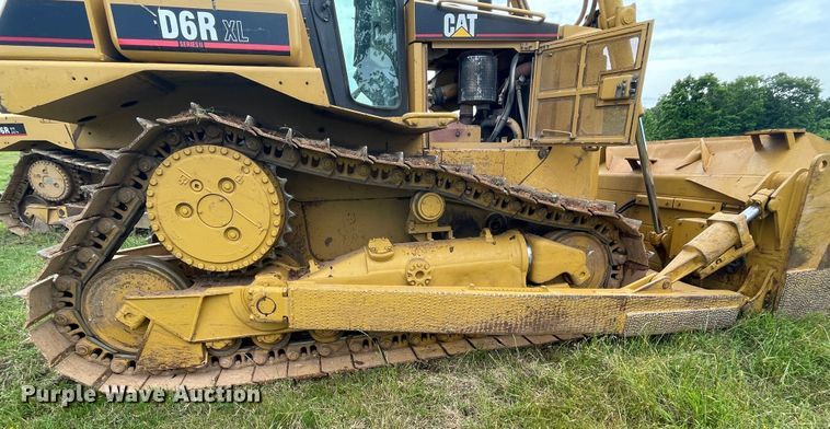 image for item HP9552 2005 Caterpillar D6R XL Series II  dozer