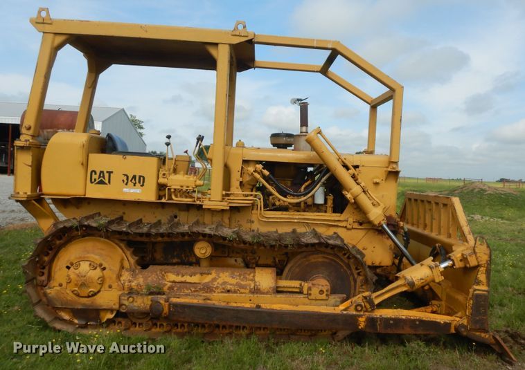 image for item HP9554 1973 Caterpillar D4D  dozer