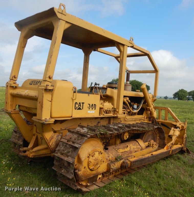 image for item HP9554 1973 Caterpillar D4D  dozer