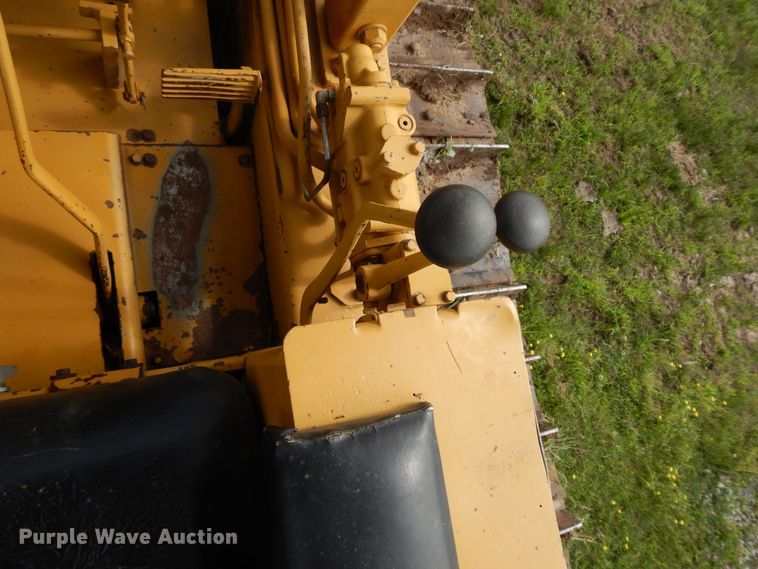 image for item HP9554 1973 Caterpillar D4D  dozer