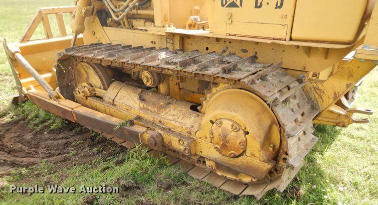 image for item HP9554 1973 Caterpillar D4D  dozer