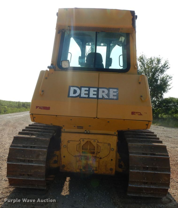 image for item HP9564 2002 John Deere 750C LT Series II  dozer