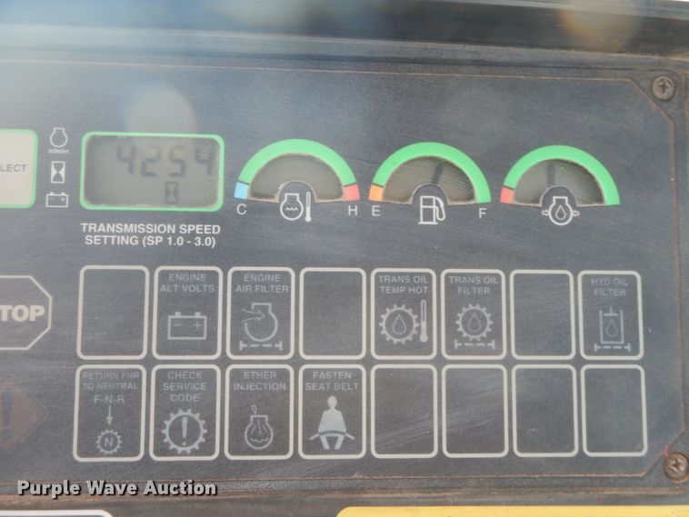 image for item HP9564 2002 John Deere 750C LT Series II  dozer