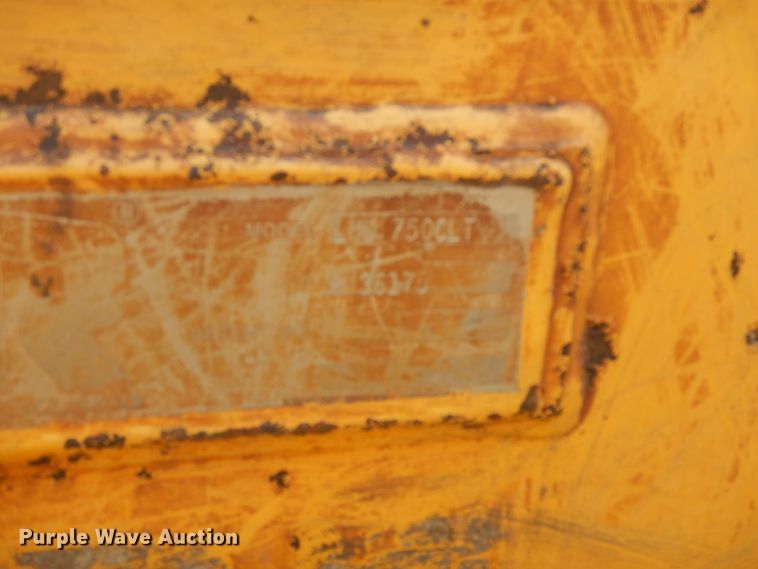 image for item HP9564 2002 John Deere 750C LT Series II  dozer