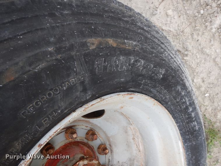 image for item HP9600 Cedarapids  crushing plant