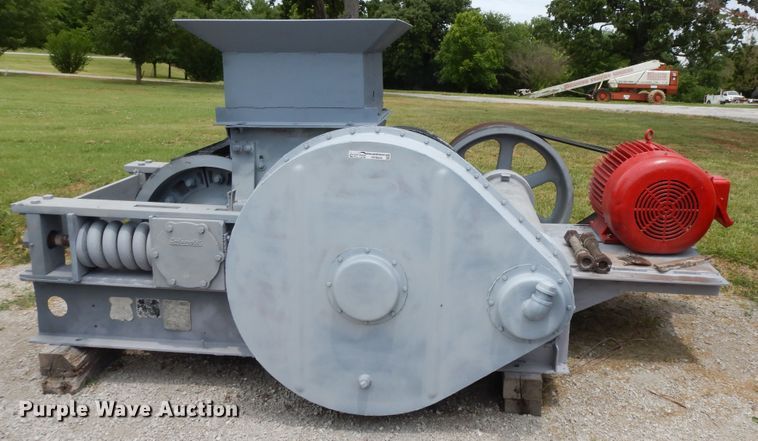 image for item HP9604 Cedarapids 3025  roll crusher