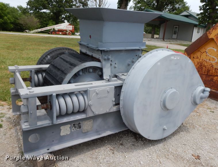 image for item HP9604 Cedarapids 3025  roll crusher