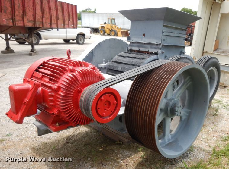 image for item HP9604 Cedarapids 3025  roll crusher