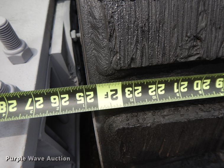 image for item HP9604 Cedarapids 3025  roll crusher