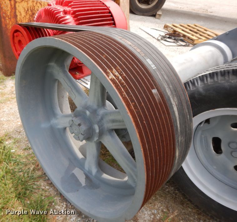 image for item HP9604 Cedarapids 3025  roll crusher