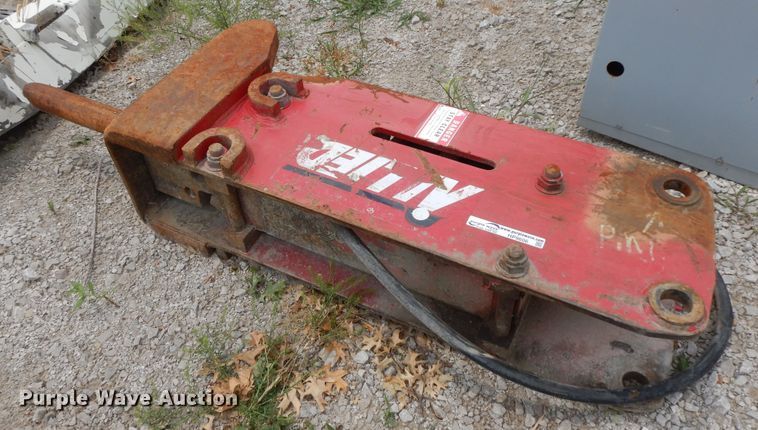 image for item HP9606 Allied breaker