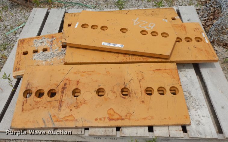 image for item HP9609 Caterpillar end bits