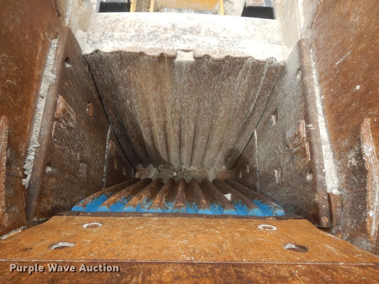 image for item HP9612 Crushing plant