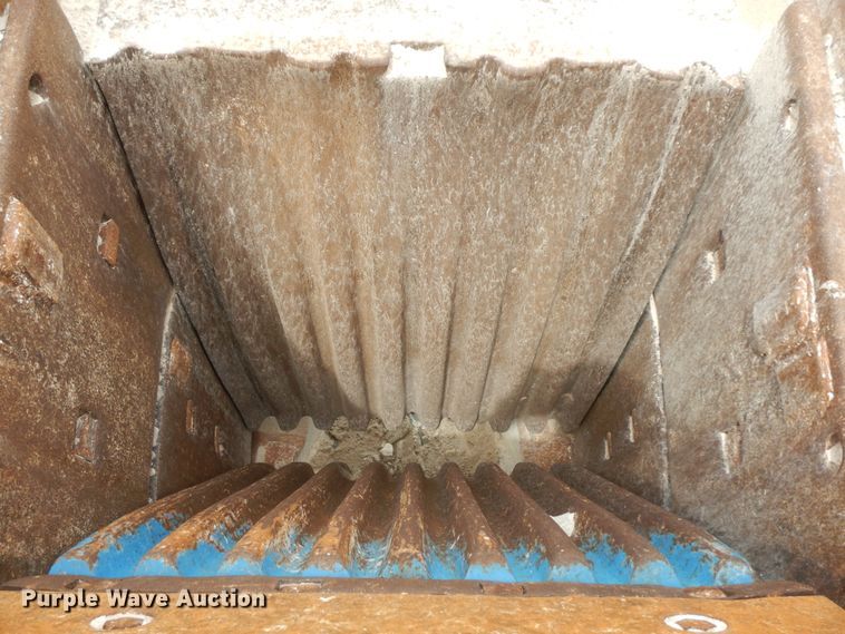 image for item HP9612 Crushing plant