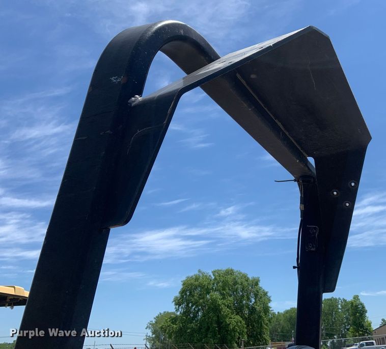 image for item IF9254 2010 Caterpillar CC34  single drum roller