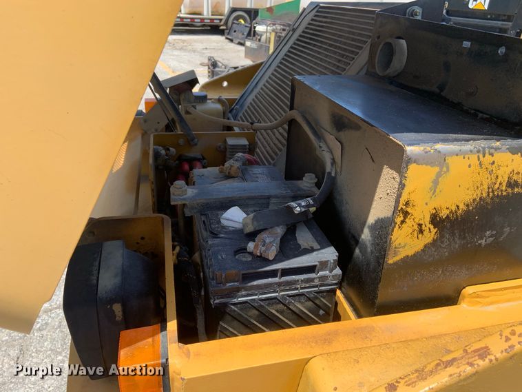 image for item IF9254 2010 Caterpillar CC34  single drum roller