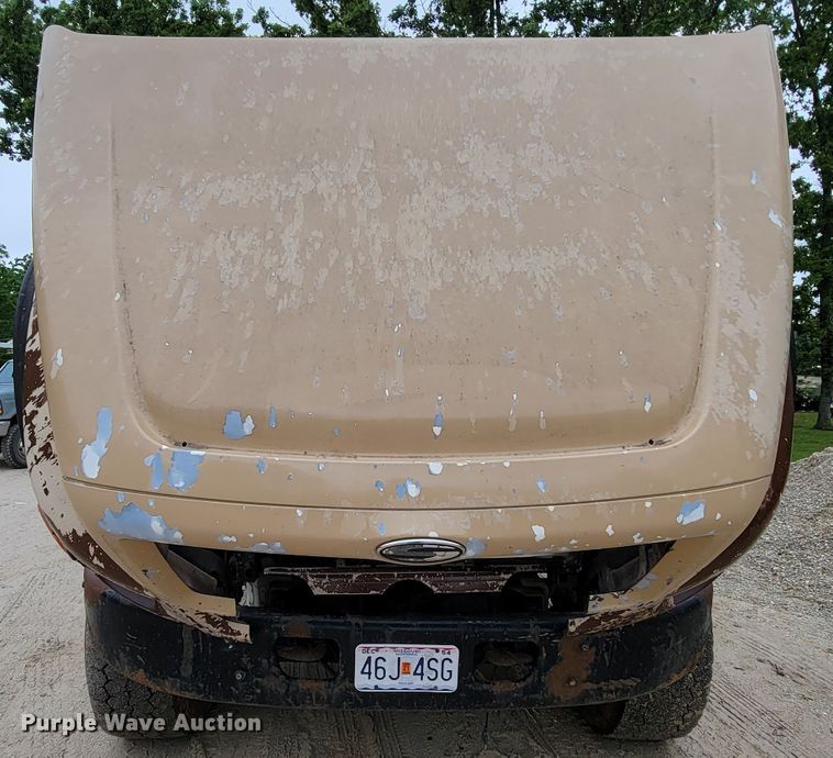 image for item IF9843 1999 Sterling A9500  roll-off container truck