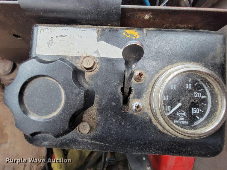 image for item IF9845 1994 International 9400  dump truck