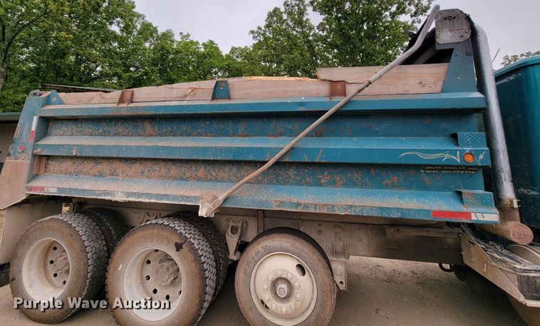 image for item IF9845 1994 International 9400  dump truck