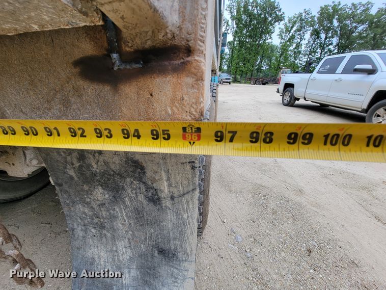 image for item IF9845 1994 International 9400  dump truck