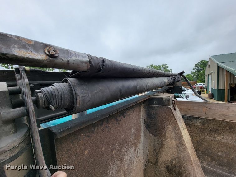 image for item IF9845 1994 International 9400  dump truck