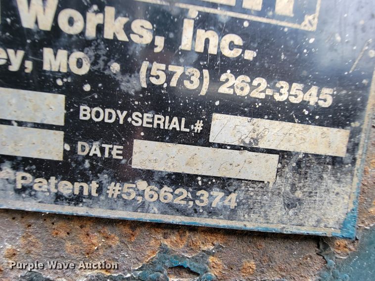 image for item IF9845 1994 International 9400  dump truck