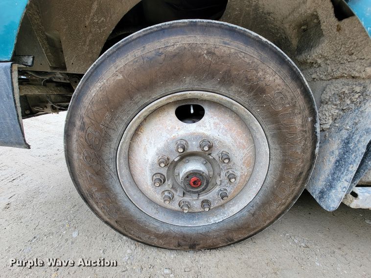 image for item IF9845 1994 International 9400  dump truck