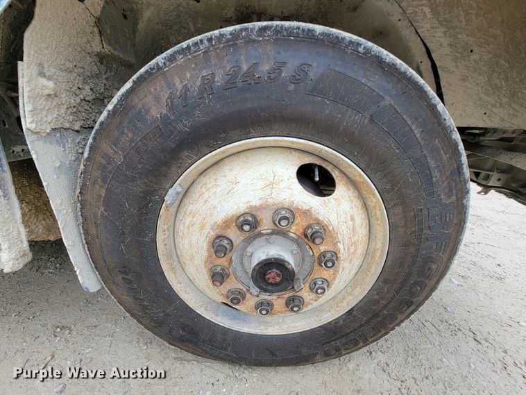 image for item IF9845 1994 International 9400  dump truck