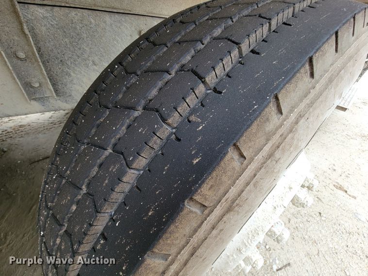 image for item IF9845 1994 International 9400  dump truck