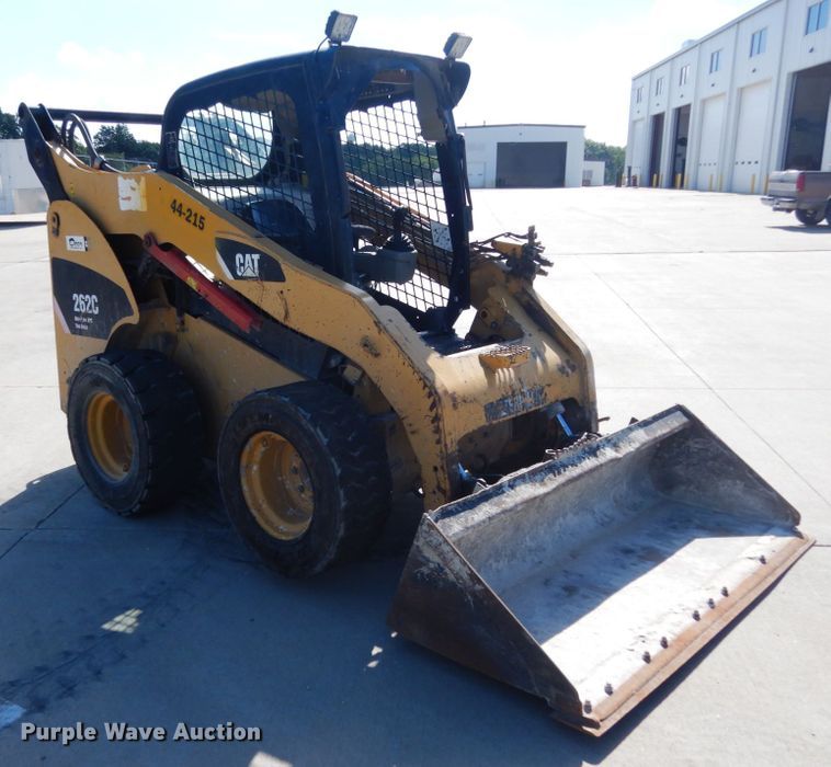 image for item II9497 2007 Caterpillar 262C  skid steer loader