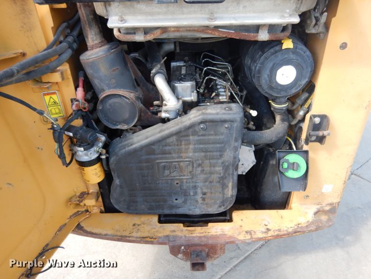 image for item II9497 2007 Caterpillar 262C  skid steer loader