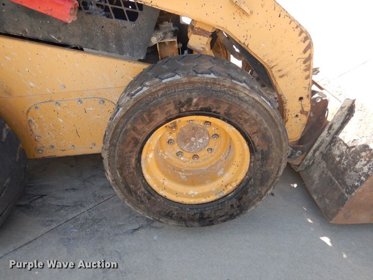 image for item II9497 2007 Caterpillar 262C  skid steer loader