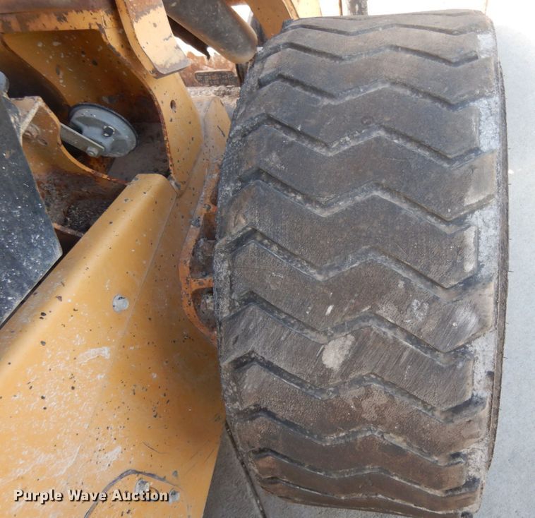 image for item II9497 2007 Caterpillar 262C  skid steer loader