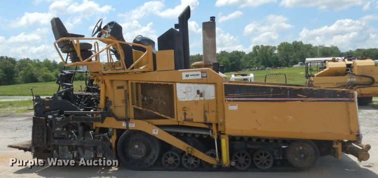 image for item II9514 2005 Caterpillar AP-655C  paver