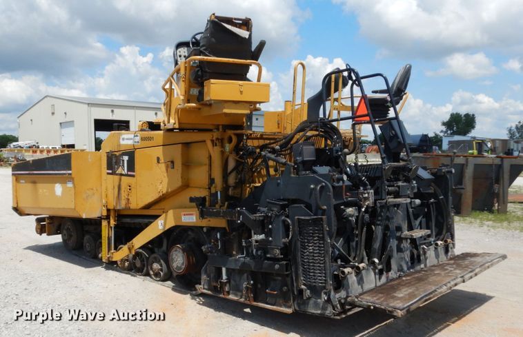 image for item II9514 2005 Caterpillar AP-655C  paver