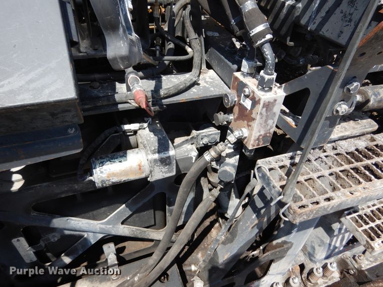 image for item II9514 2005 Caterpillar AP-655C  paver