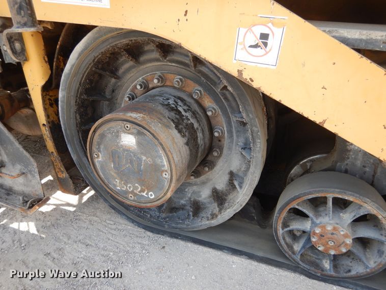 image for item II9514 2005 Caterpillar AP-655C  paver