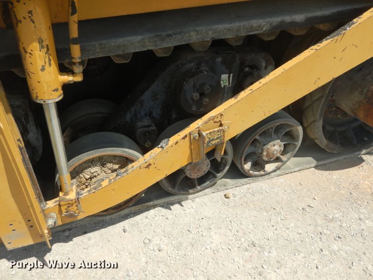 image for item II9514 2005 Caterpillar AP-655C  paver