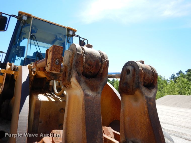 image for item II9520 1999 Caterpillar 980G  wheel loader