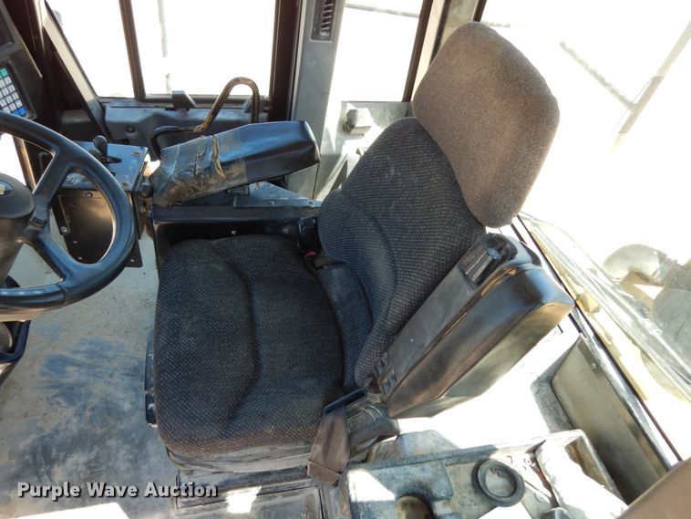 image for item II9520 1999 Caterpillar 980G  wheel loader