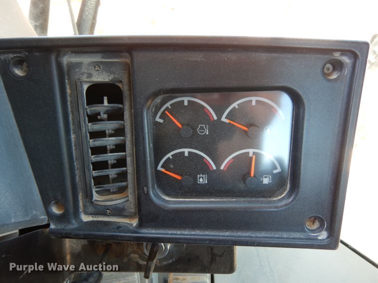 image for item II9520 1999 Caterpillar 980G  wheel loader