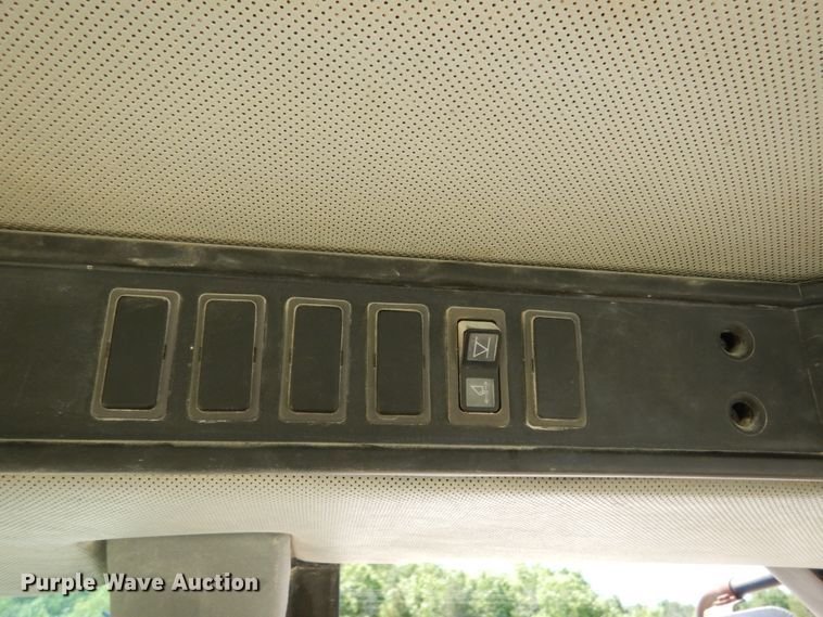 image for item II9520 1999 Caterpillar 980G  wheel loader