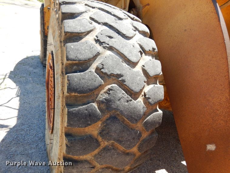 image for item II9520 1999 Caterpillar 980G  wheel loader