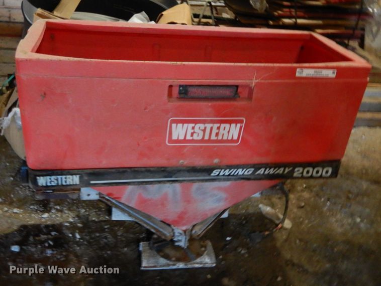 image for item II9522 Salt spreaders